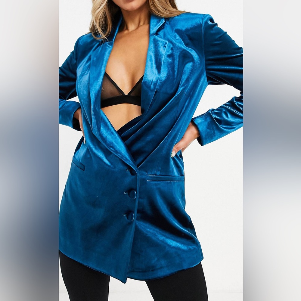 Velvet jacket in blue